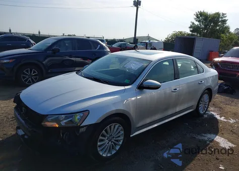 2016 Volkswagen Passat 1.8T Se z USA, uszkodzony, nr VIN 1VWBT7A3XGC054378